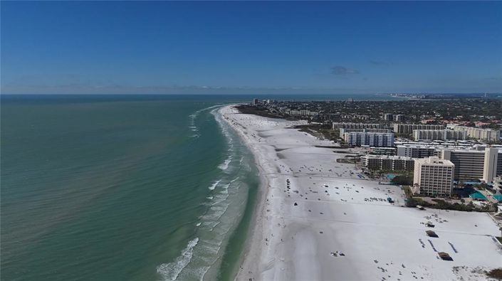 Image No.76-3 Bed Property for sale