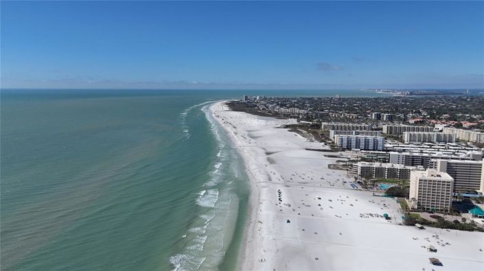 Image No.78-3 Bed Property for sale