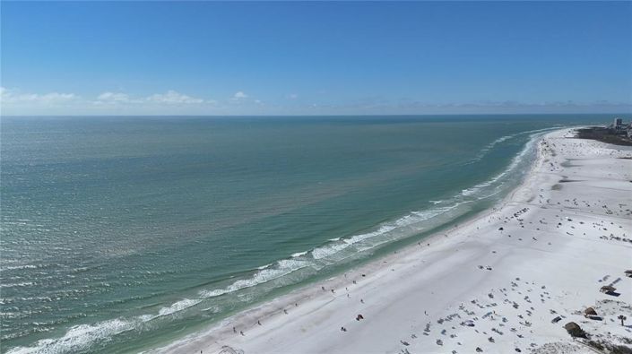 Image No.90-3 Bed Property for sale