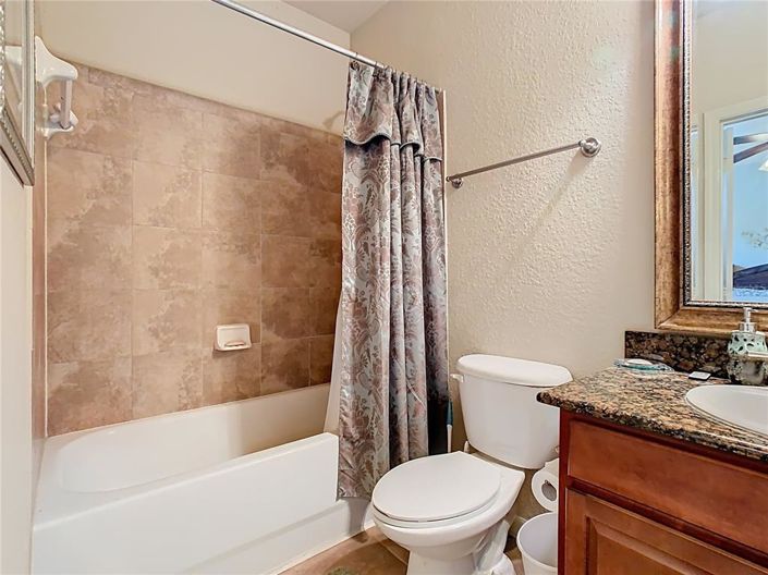 Image No.11-3 Bed Property for sale