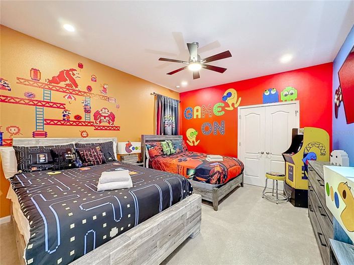 Image No.61-15 Bed Property for sale