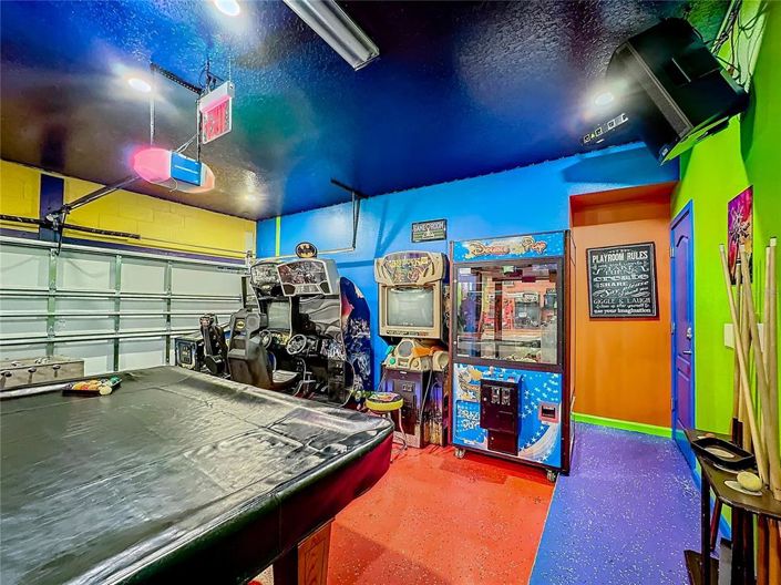 Image No.65-15 Bed Property for sale