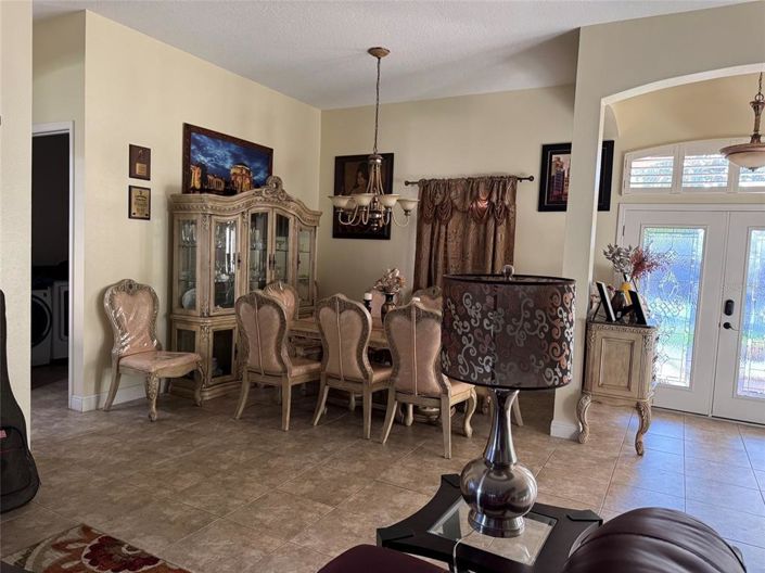 Image No.15-3 Bed Property for sale