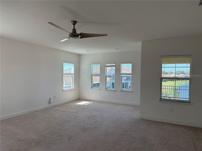 Image No.24-5 Bed Property for sale