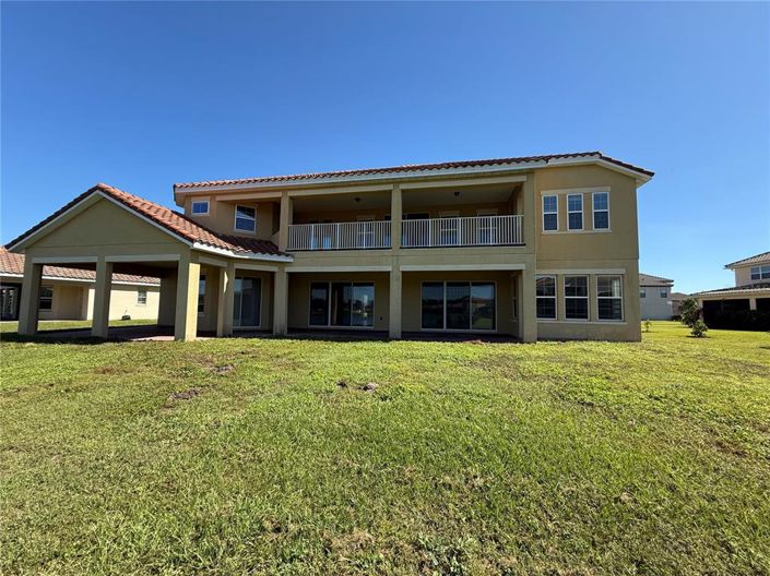 Image No.40-5 Bed Property for sale