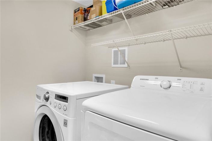 Image No.13-3 Bed Townhouse for sale