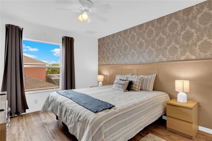 Image No.14-3 Bed Townhouse for sale