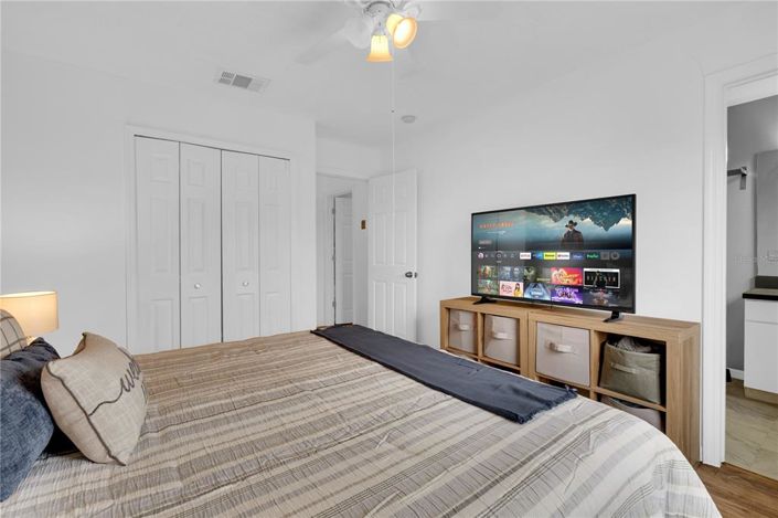 Image No.15-3 Bed Townhouse for sale