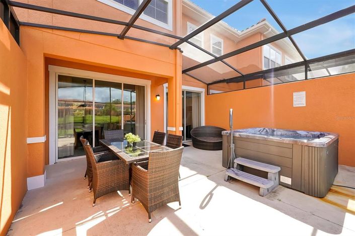 Image No.15-2 Bed Townhouse for sale