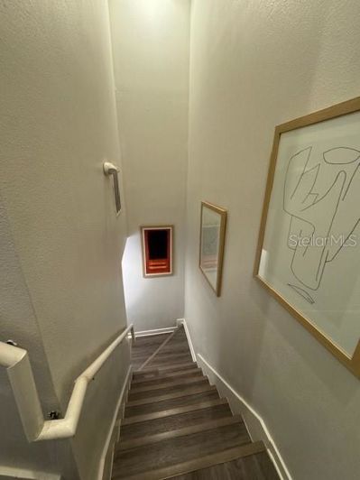 Image No.18-2 Bed Townhouse for sale