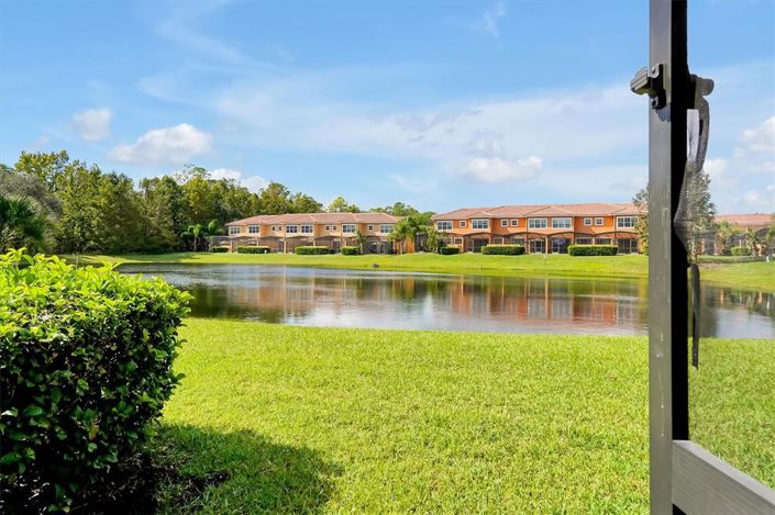 Image No.36-2 Bed Townhouse for sale