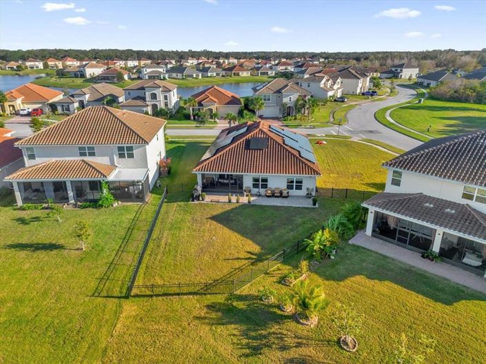 Image No.3-4 Bed Property for sale