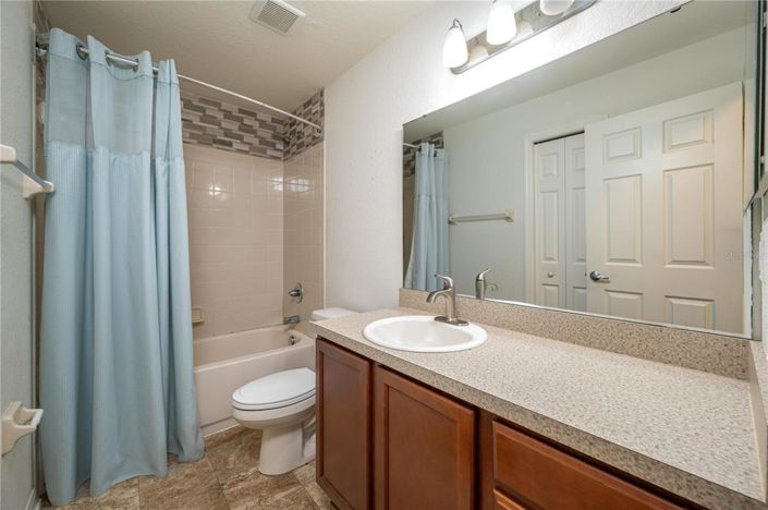 Image No.24-3 Bed Property for sale