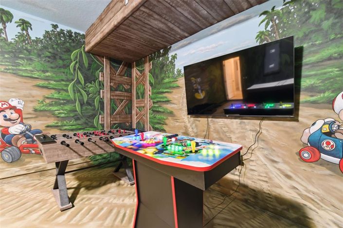 Image No.43-5 Bed Property for sale