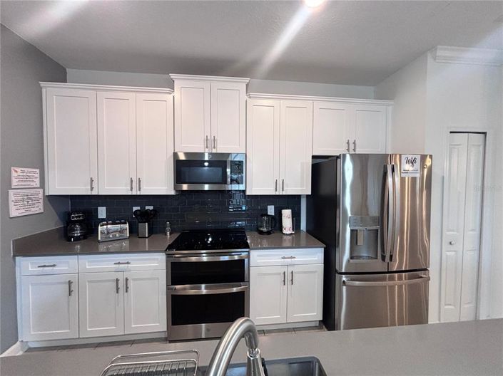 Image No.3-4 Bed Townhouse for sale