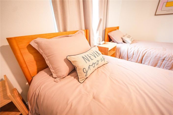 Image No.11-2 Bed Property for sale