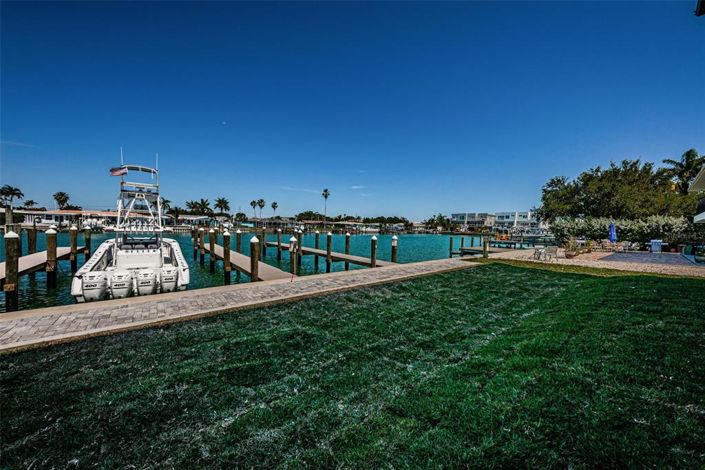 Image No.50-4 Bed Townhouse for sale