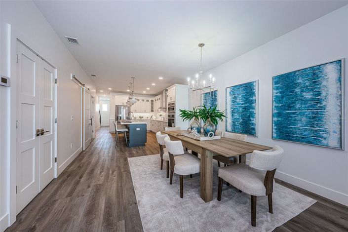 Image No.9-4 Bed Townhouse for sale