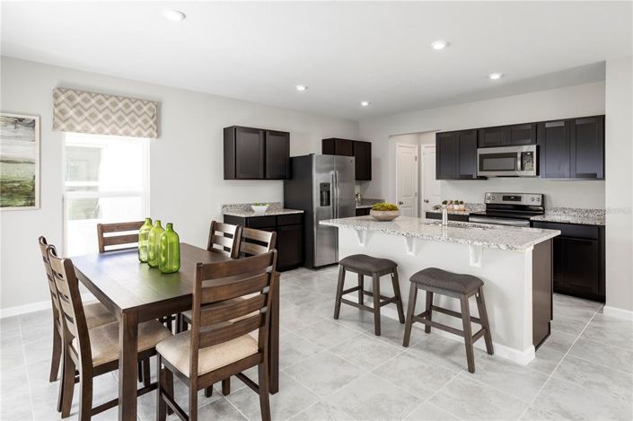 Image No.5-4 Bed Property for sale