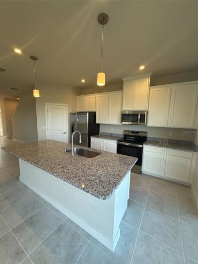 Image No.4-3 Bed Townhouse for sale