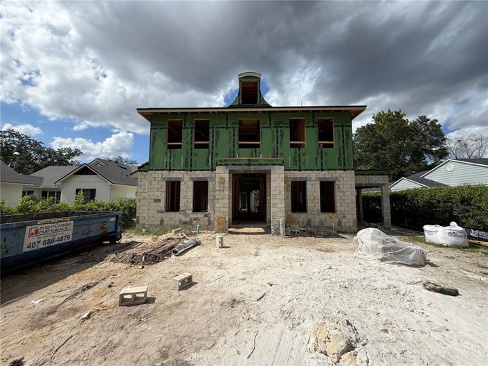 Image No.4-5 Bed Property for sale