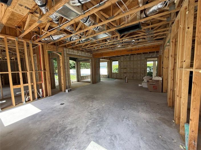 Image No.5-5 Bed Property for sale