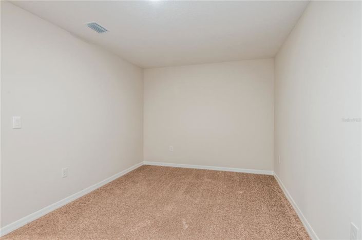 Image No.19-3 Bed Townhouse for sale