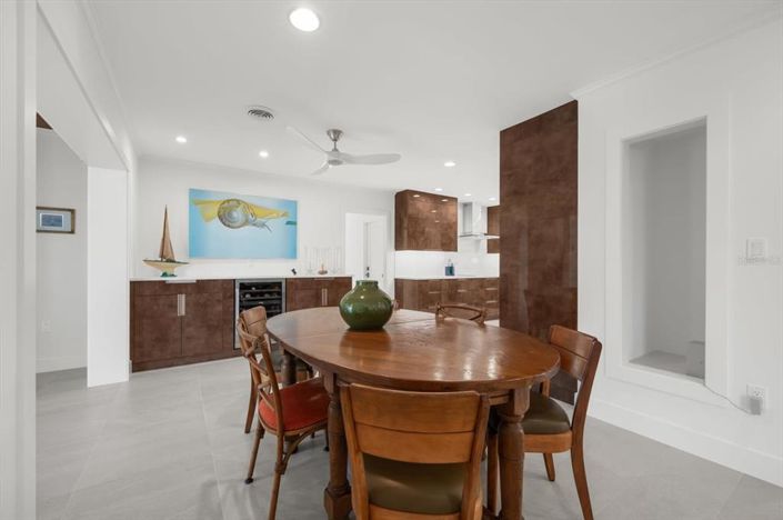 Image No.20-4 Bed Property for sale