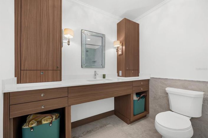 Image No.54-4 Bed Property for sale