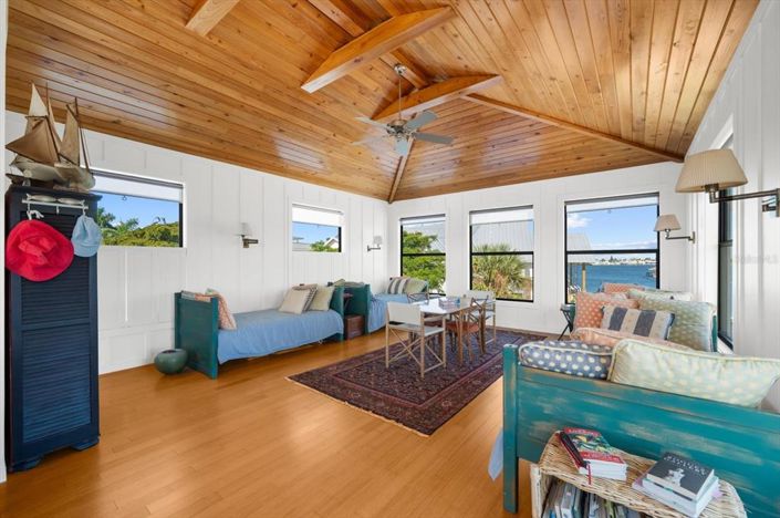 Image No.59-4 Bed Property for sale