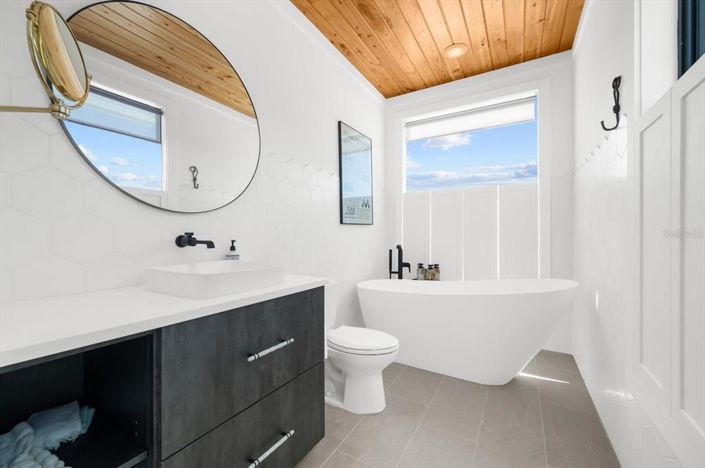 Image No.63-4 Bed Property for sale