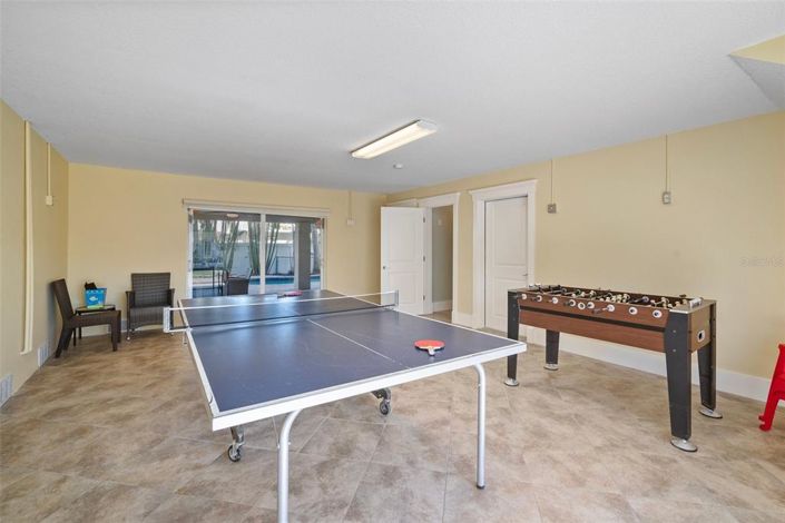 Image No.42-6 Bed Property for sale