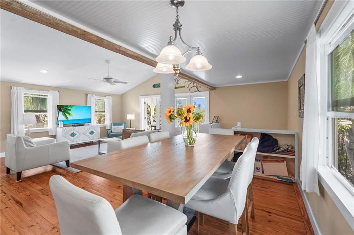 Image No.20-3 Bed Property for sale