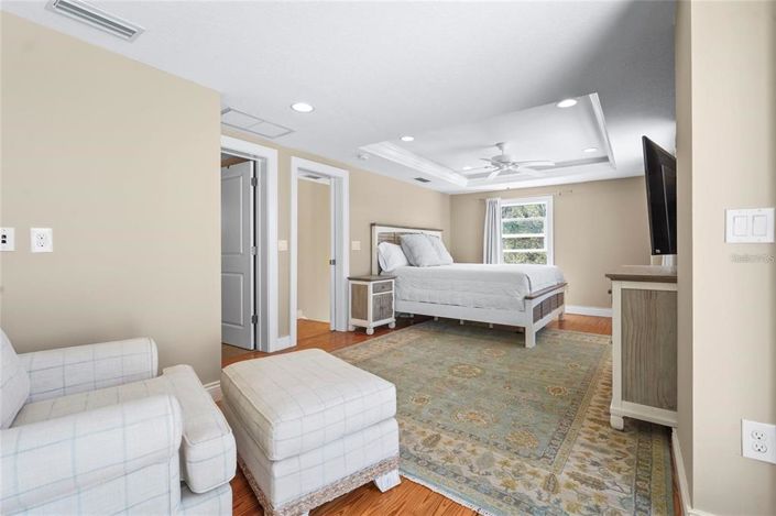 Image No.29-3 Bed Property for sale