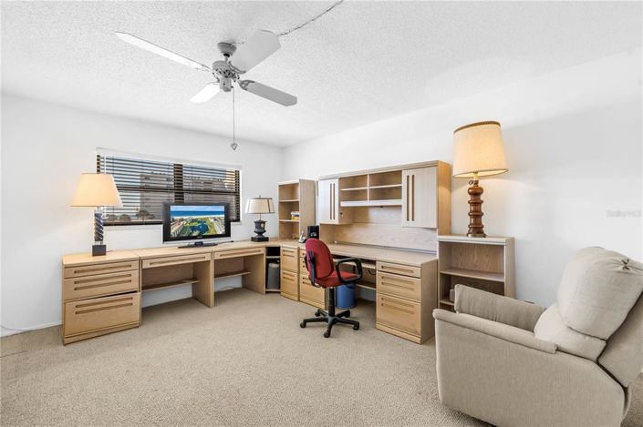 Image No.27-2 Bed Property for sale