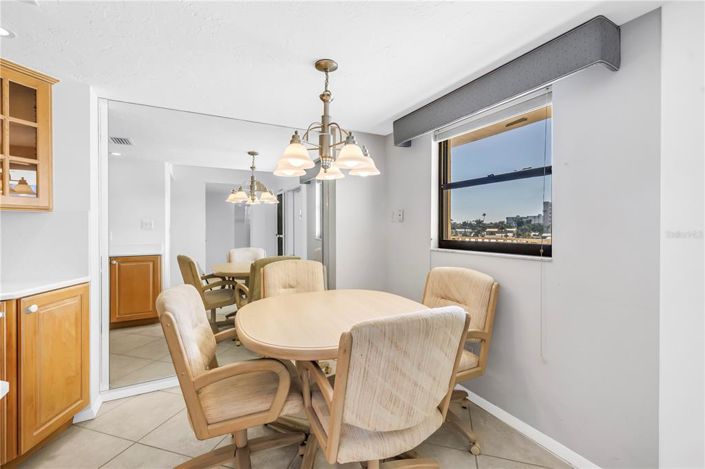 Image No.5-2 Bed Property for sale