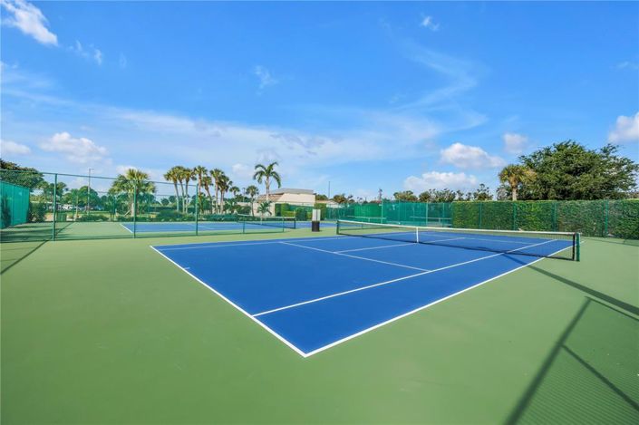 Image No.54-2 Bed Property for sale