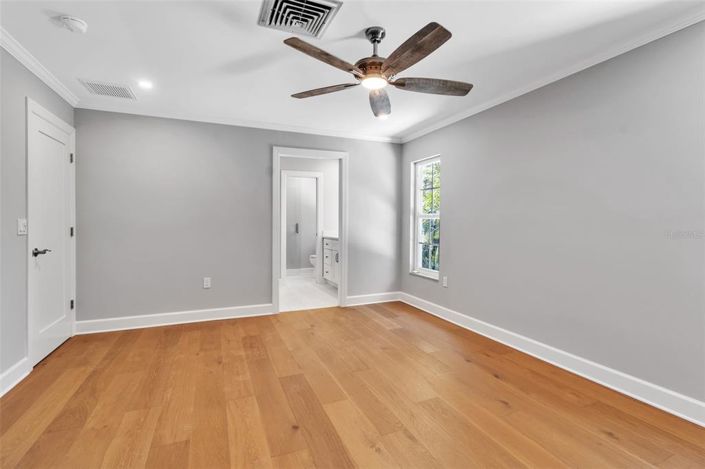 Image No.21-3 Bed Property for sale