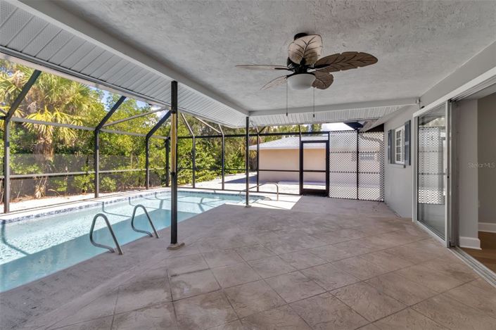 Image No.33-3 Bed Property for sale