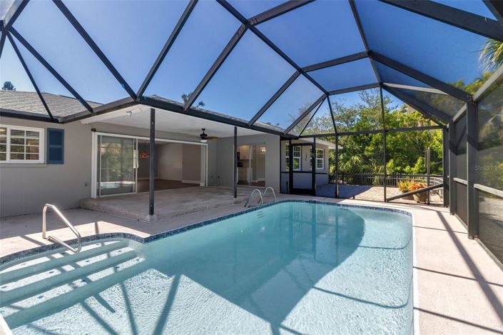 Image No.35-3 Bed Property for sale