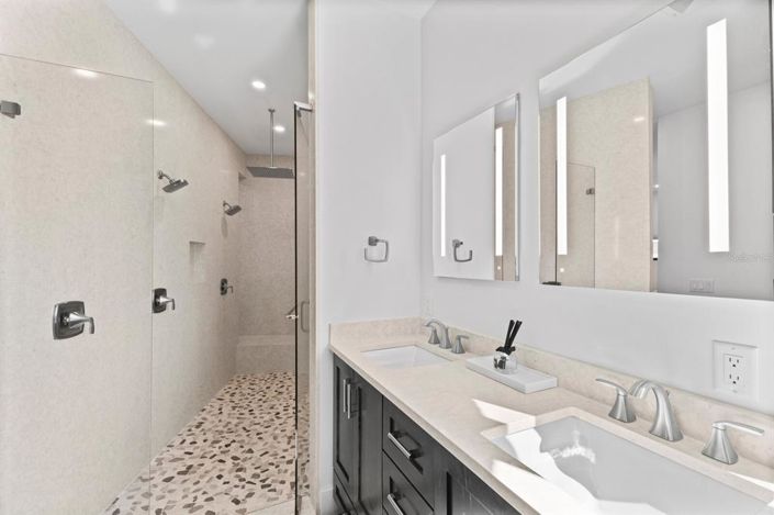 Image No.65-Propriété de 5 chambres à vendre à Holmes Beach