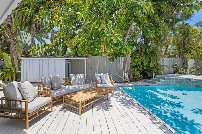 Image No.14-4 Bed Property for sale