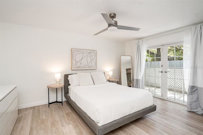 Image No.25-4 Bed Property for sale