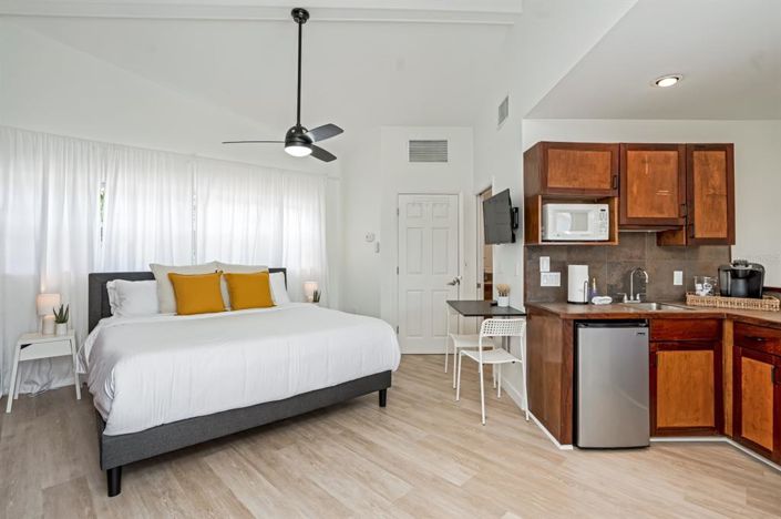 Image No.31-4 Bed Property for sale