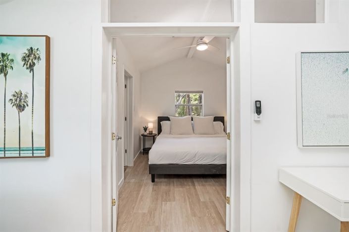 Image No.43-4 Bed Property for sale