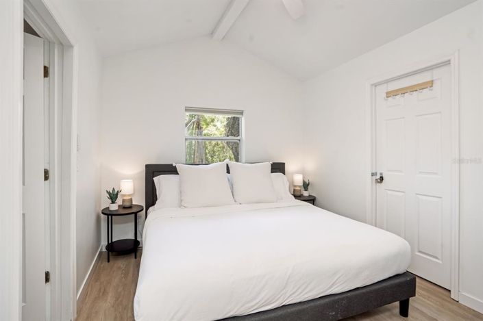 Image No.44-4 Bed Property for sale