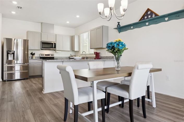 Image No.10-3 Bed Property for sale