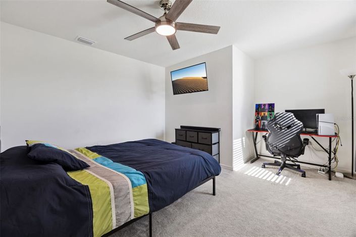 Image No.25-3 Bed Property for sale