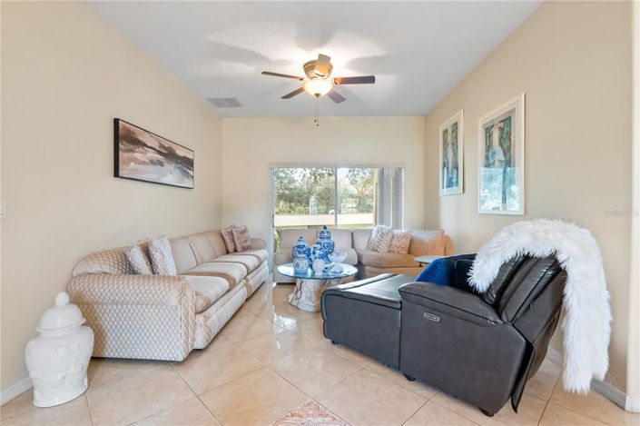 Image No.7-3 Bed Property for sale