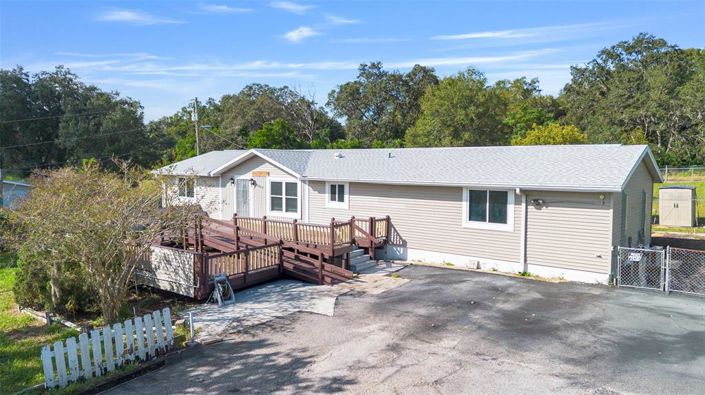 Image No.2-4 Bed Property for sale